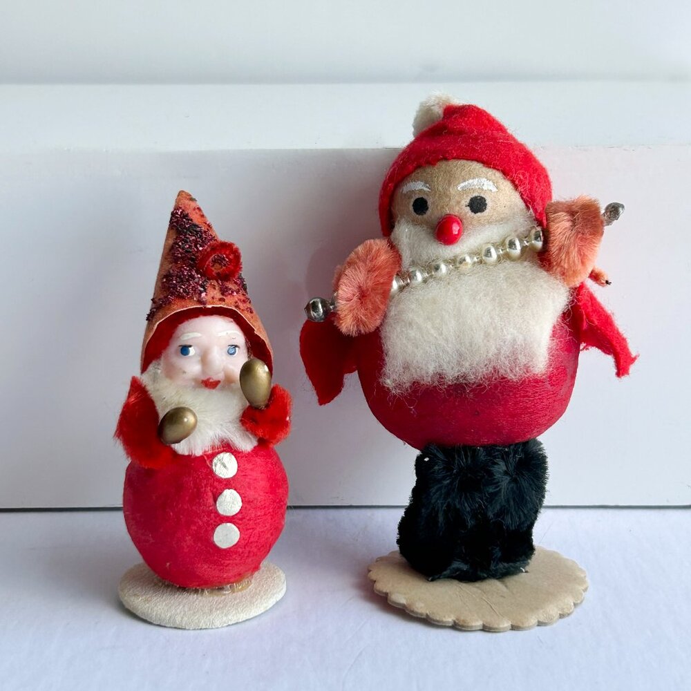 Vintage 1940-50s Santa Band members